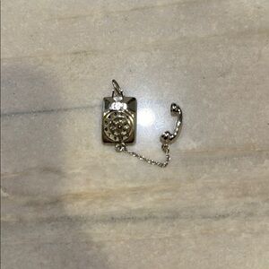 Sterling silver pendant